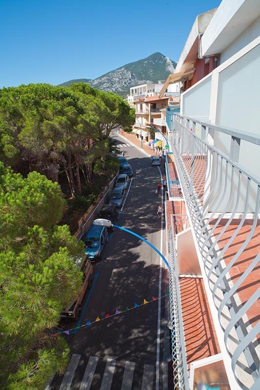 Piccolo Hotel Nuova Gestione Cala Gonone Exterior foto
