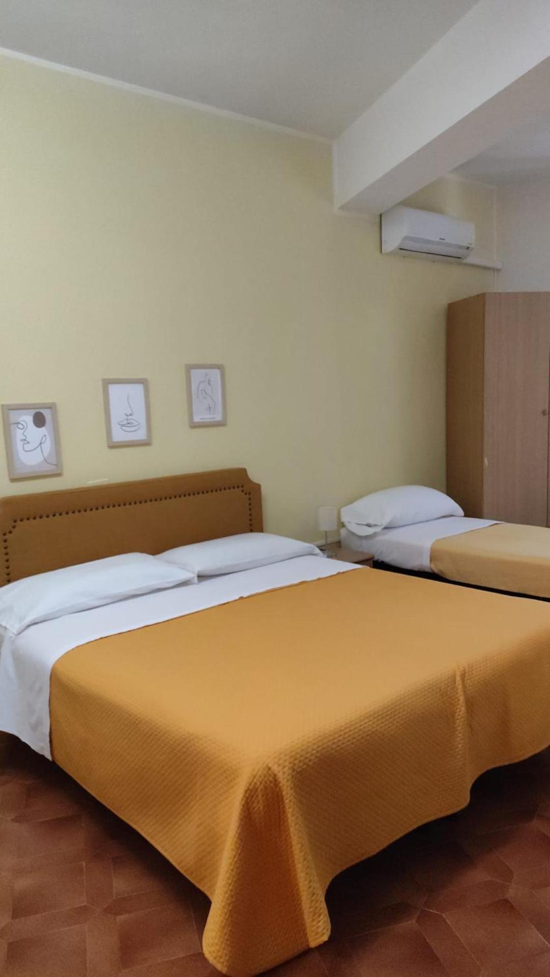 Piccolo Hotel Nuova Gestione Cala Gonone Exterior foto